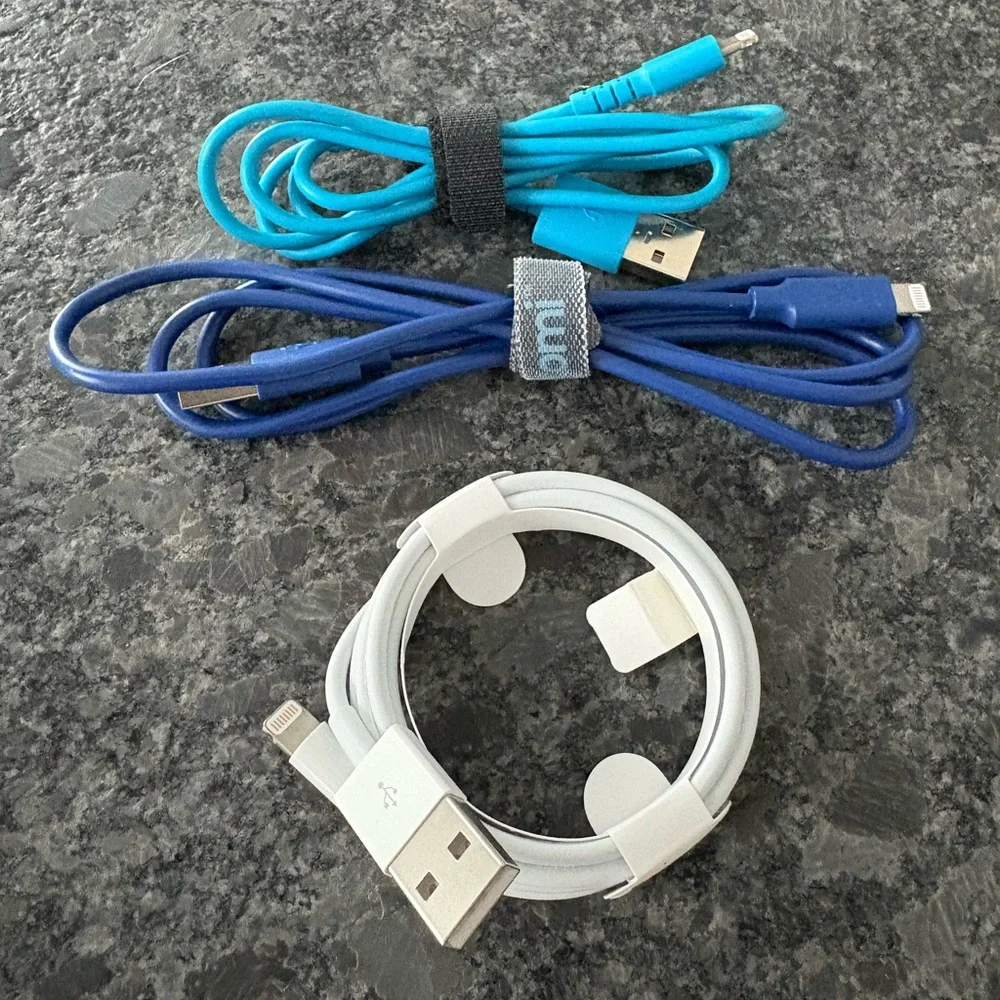 9 USB-A to Apple Lightening Charging Cables